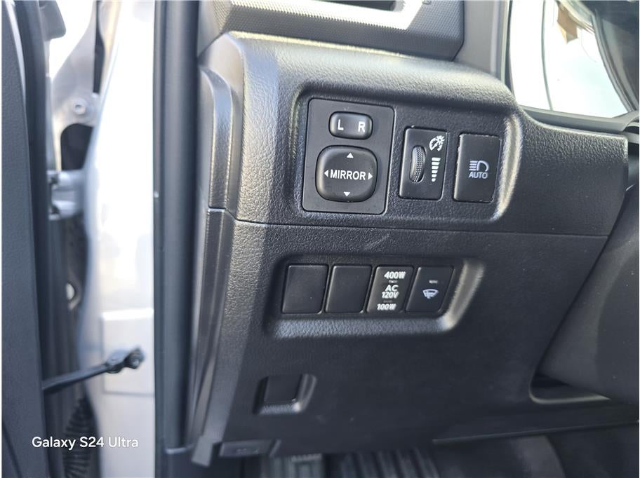 2024 Toyota 4Runner SR5 Sport Utility 4D