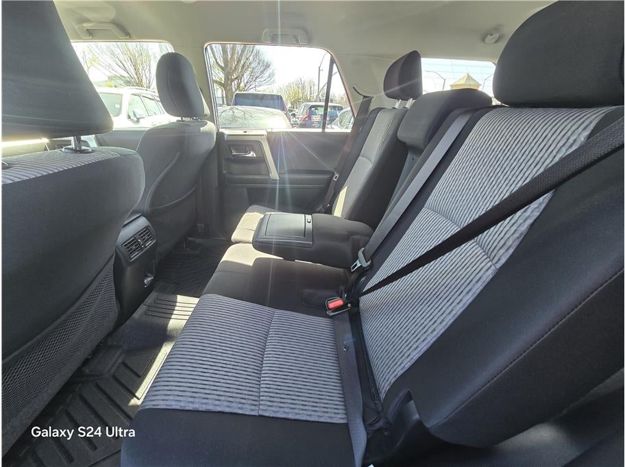 2024 Toyota 4Runner SR5 Sport Utility 4D