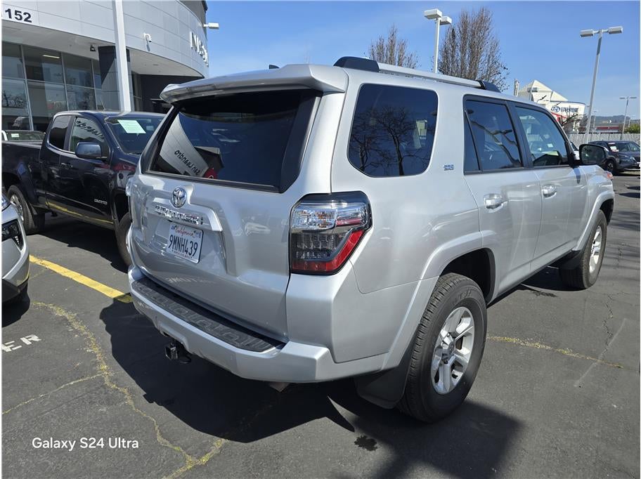 2024 Toyota 4Runner SR5 Sport Utility 4D