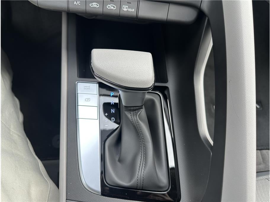 2026 Hyundai ELANTRA SE Sedan 4D