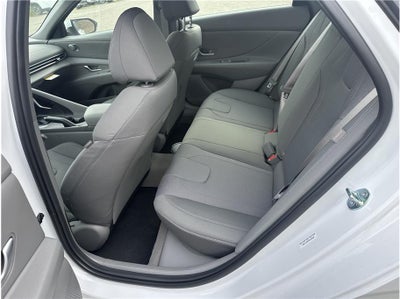 2026 Hyundai ELANTRA SE Sedan 4D