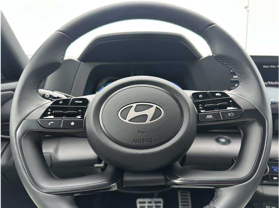2026 Hyundai ELANTRA SEL Sport Sedan 4D