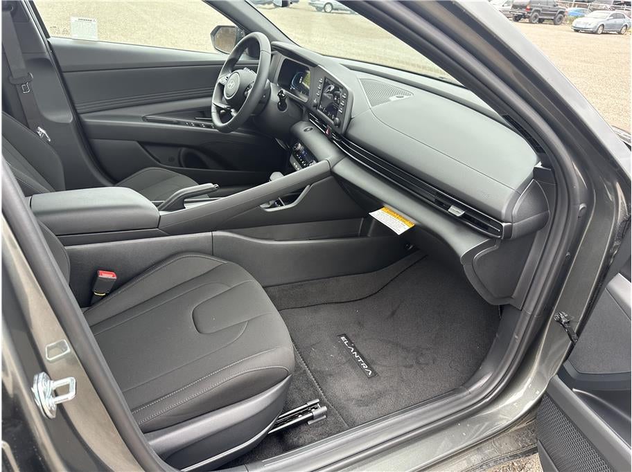 2026 Hyundai ELANTRA SEL Sport Sedan 4D