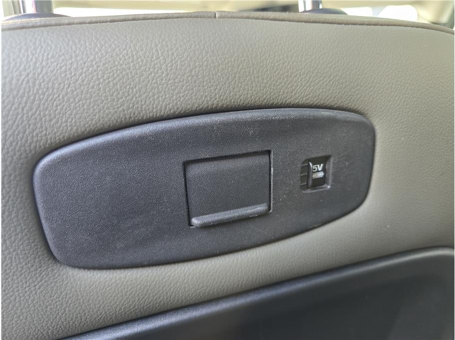 2022 Land Rover Defender 110 S Sport Utility 4D