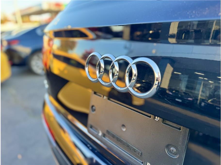 2018 Audi Q7 3.0T Premium Plus Sport Utility 4D