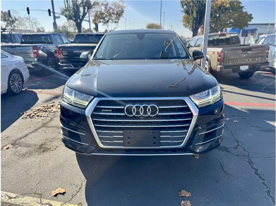 2019 Audi Q7 55 TFSI SE Premium Plus Sport Utility 4D