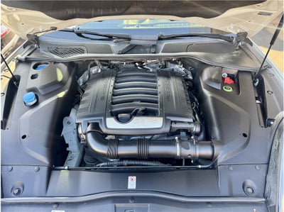 2018 Porsche Cayenne Sport Utility 4D