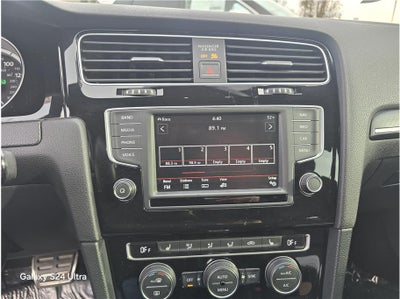 2016 Volkswagen Golf R Hatchback Sedan 4D