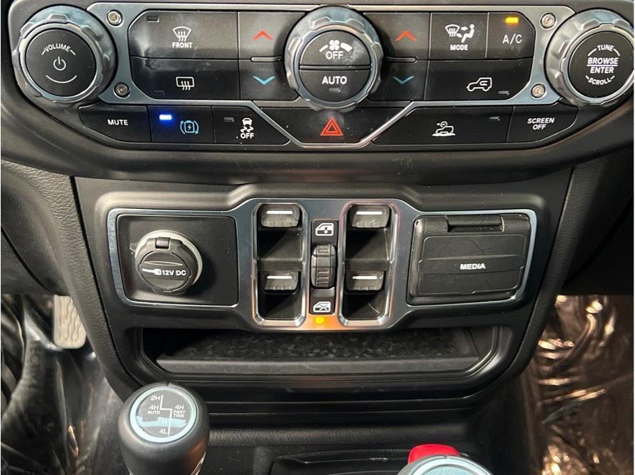 2022 Jeep Wrangler Unlimited 4xe Sahara 4xe Sport Utility 4D