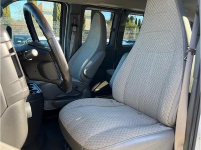2017 Chevrolet Express 2500 Passenger LS Van 3D