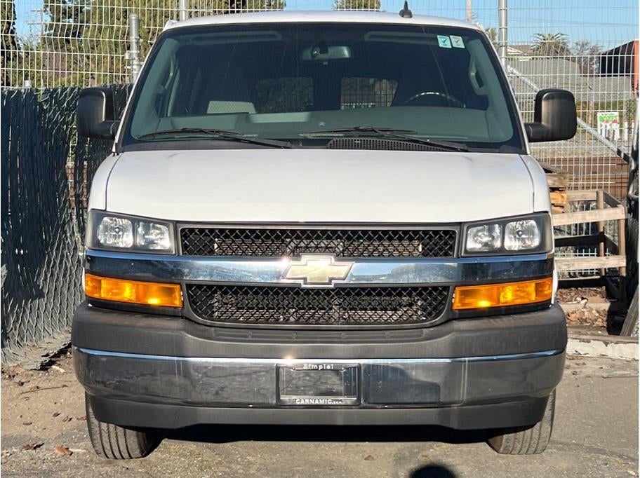 2018 Chevrolet Express 3500 Passenger LT Extended Van 3D