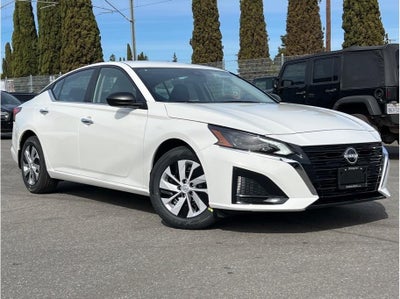 2025 Nissan Altima 2.5 S Sedan 4D