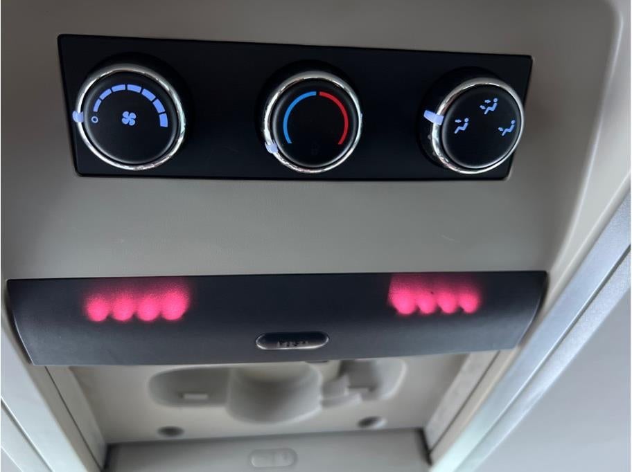 2017 Dodge Grand Caravan Passenger SE Minivan 4D