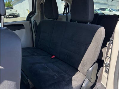 2017 Dodge Grand Caravan Passenger SE Minivan 4D