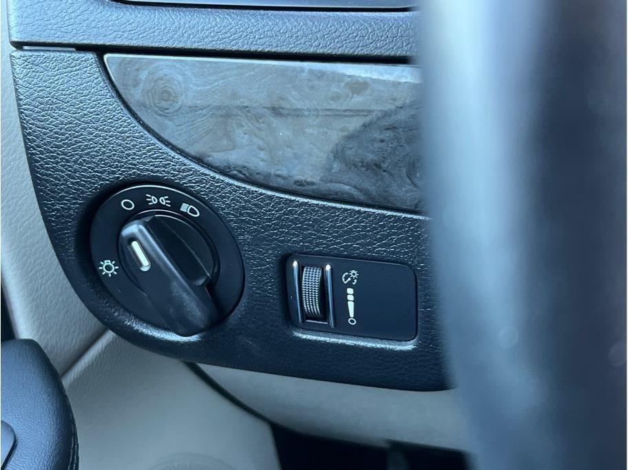 2017 Dodge Grand Caravan Passenger SE Minivan 4D