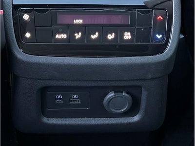 2023 INFINITI QX60 LUXE Sport Utility 4D