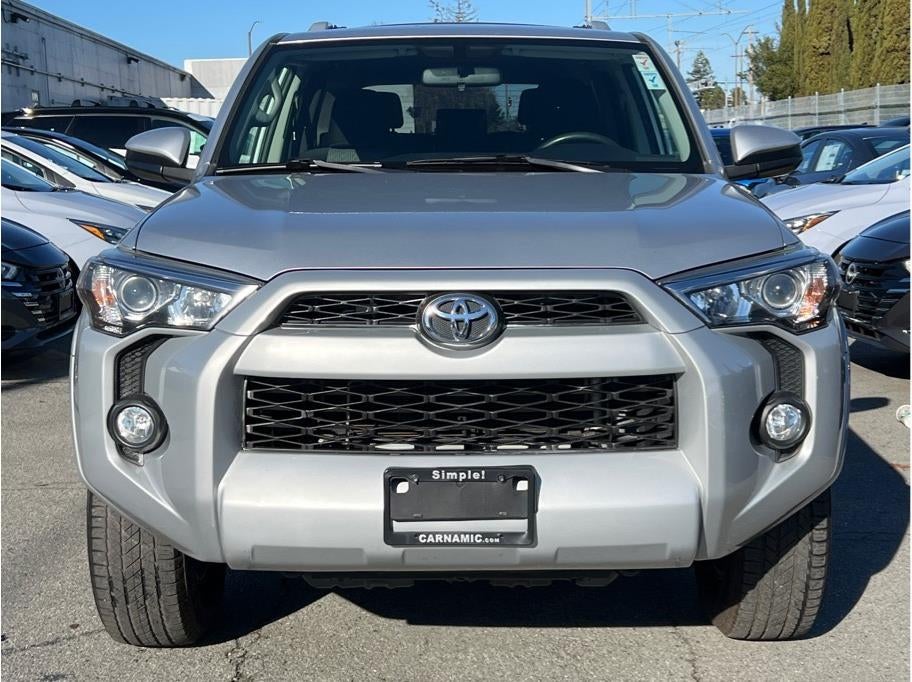 2018 Toyota 4Runner SR5 Sport Utility 4D