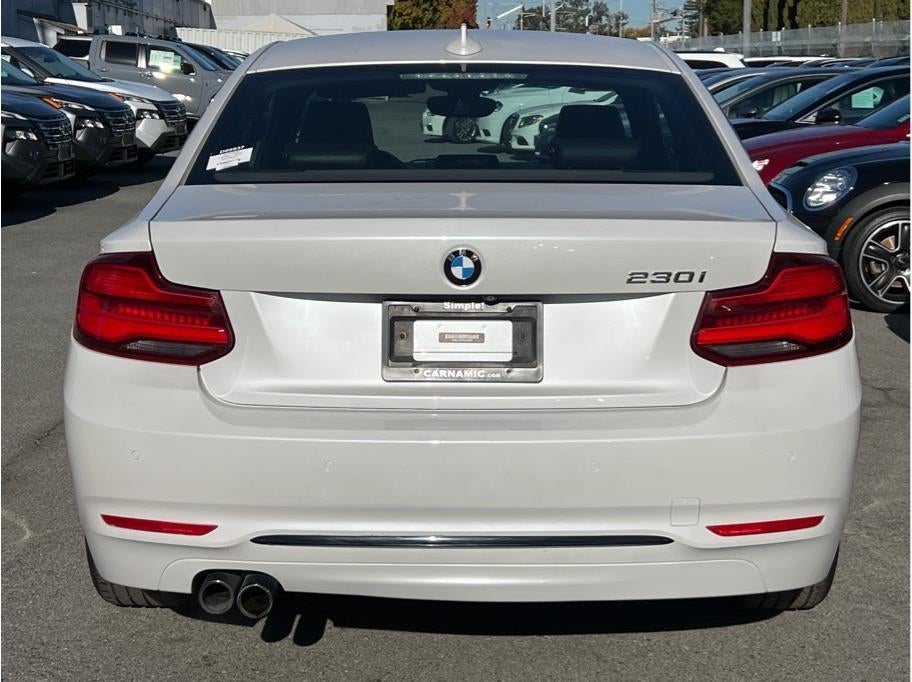 2019 BMW 2 Series 230i Coupe 2D