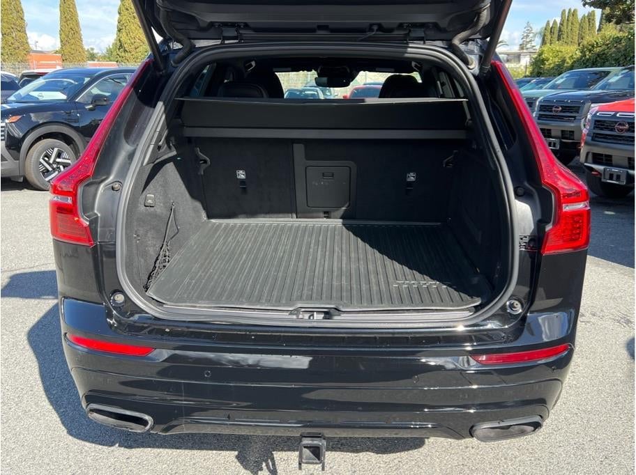 2019 Volvo XC60 T6 R-Design Sport Utility 4D