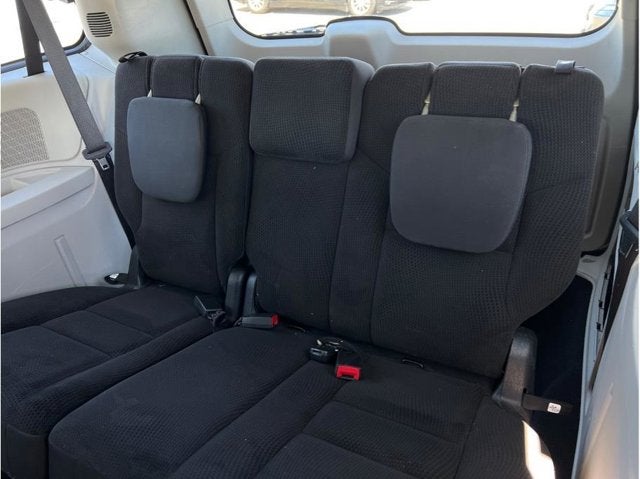 2017 Dodge Grand Caravan Passenger SE Minivan 4D