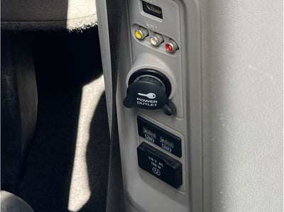 2017 Dodge Grand Caravan Passenger SE Minivan 4D