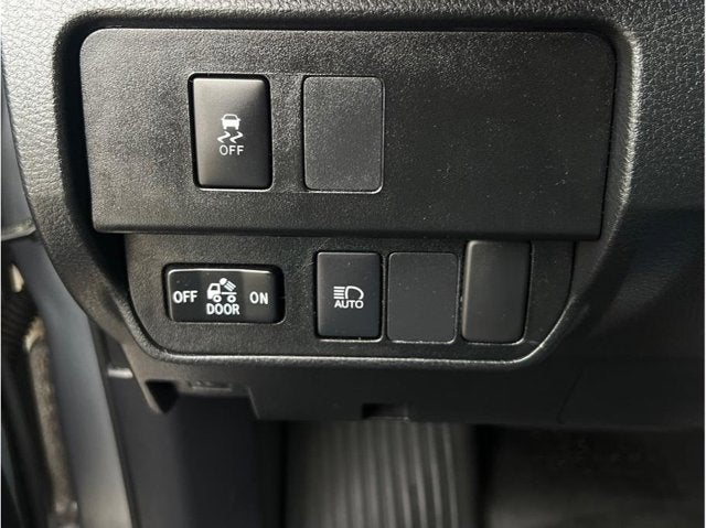 2021 Toyota Tacoma Double Cab SR5 Pickup 4D 6 ft