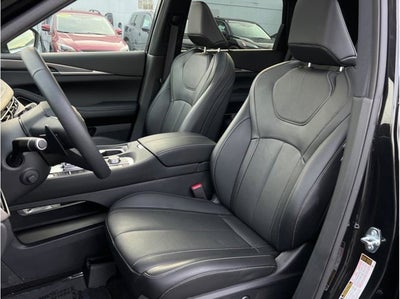 2025 INFINITI QX60 Luxe Black Edition