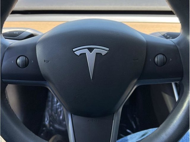 2019 Tesla Model 3 Long Range Sedan 4D