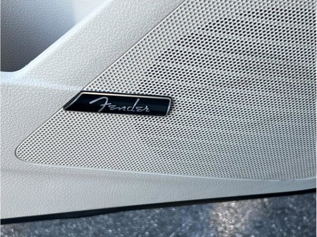 2015 Volkswagen Tiguan 2.0T SEL Sport Utility 4D