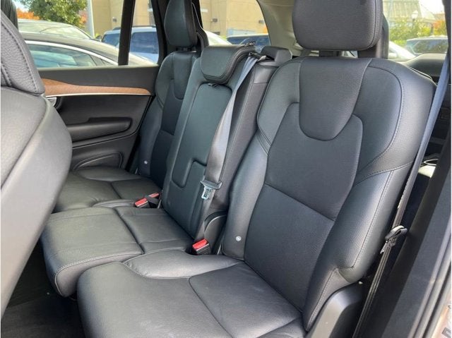 2023 Volvo XC90 B6 Plus Bright Theme Sport Utility 4D