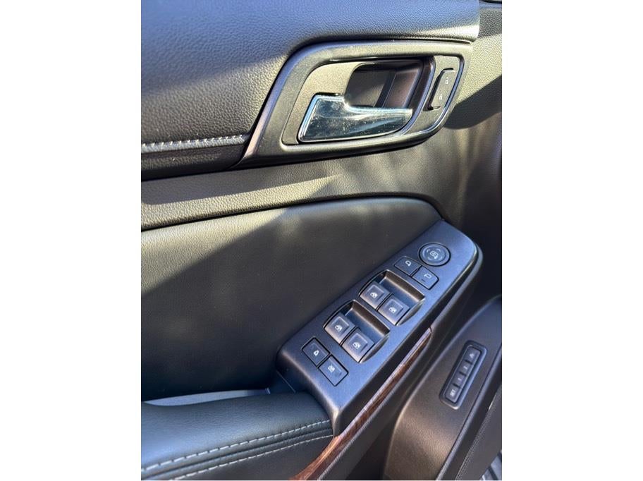 2017 Chevrolet Tahoe LT Sport Utility 4D