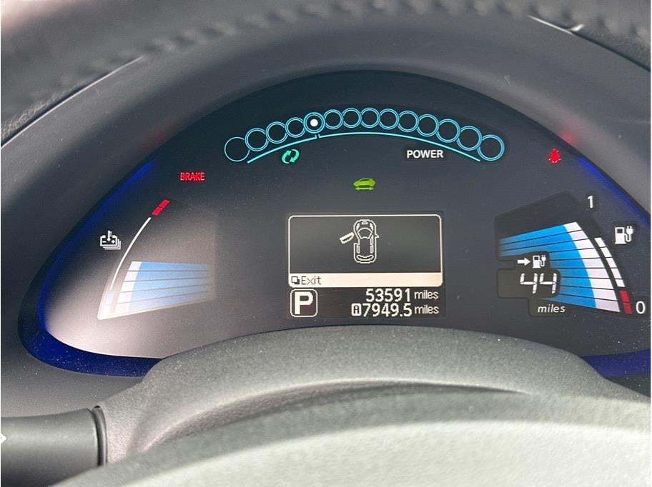 2016 Nissan LEAF SL Hatchback 4D