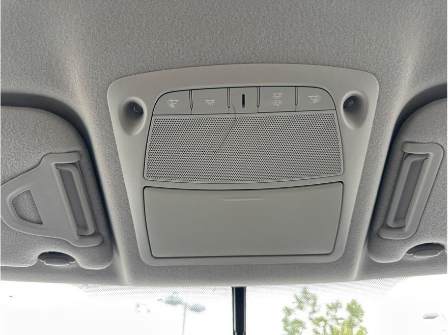 2016 Nissan LEAF SL Hatchback 4D