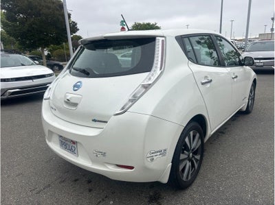 2016 Nissan LEAF SL Hatchback 4D