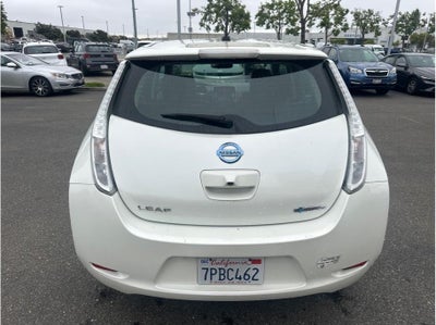 2016 Nissan LEAF SL Hatchback 4D