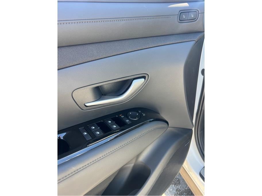 2025 Hyundai TUCSON Limited FWD