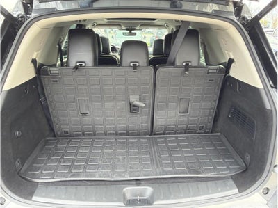 2024 Nissan Pathfinder SL Sport Utility 4D