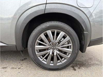 2024 Nissan Pathfinder SL Sport Utility 4D