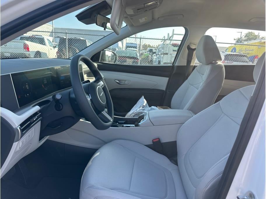 2026 Hyundai TUCSON SE FWD