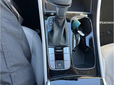 2026 Hyundai TUCSON SE FWD