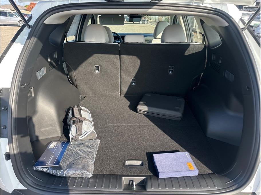 2026 Hyundai TUCSON SE FWD