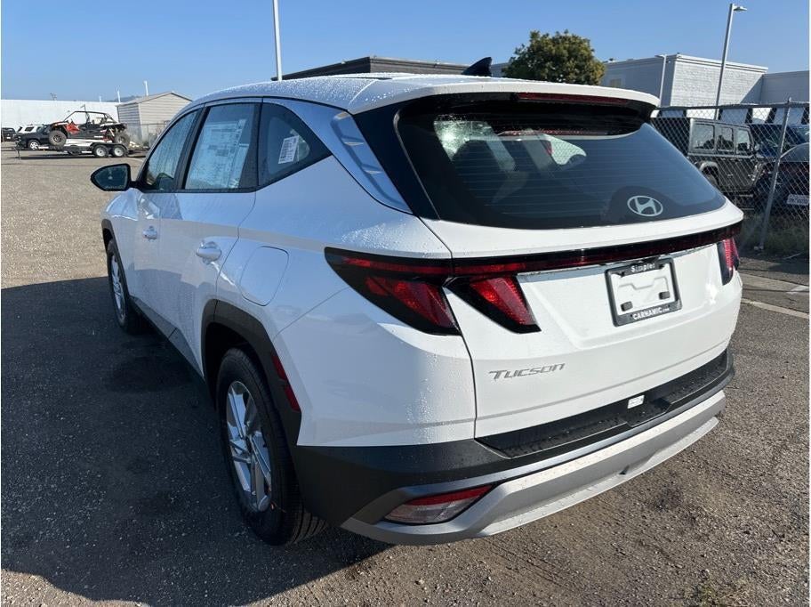 2026 Hyundai TUCSON SE FWD