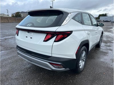 2026 Hyundai TUCSON SE FWD