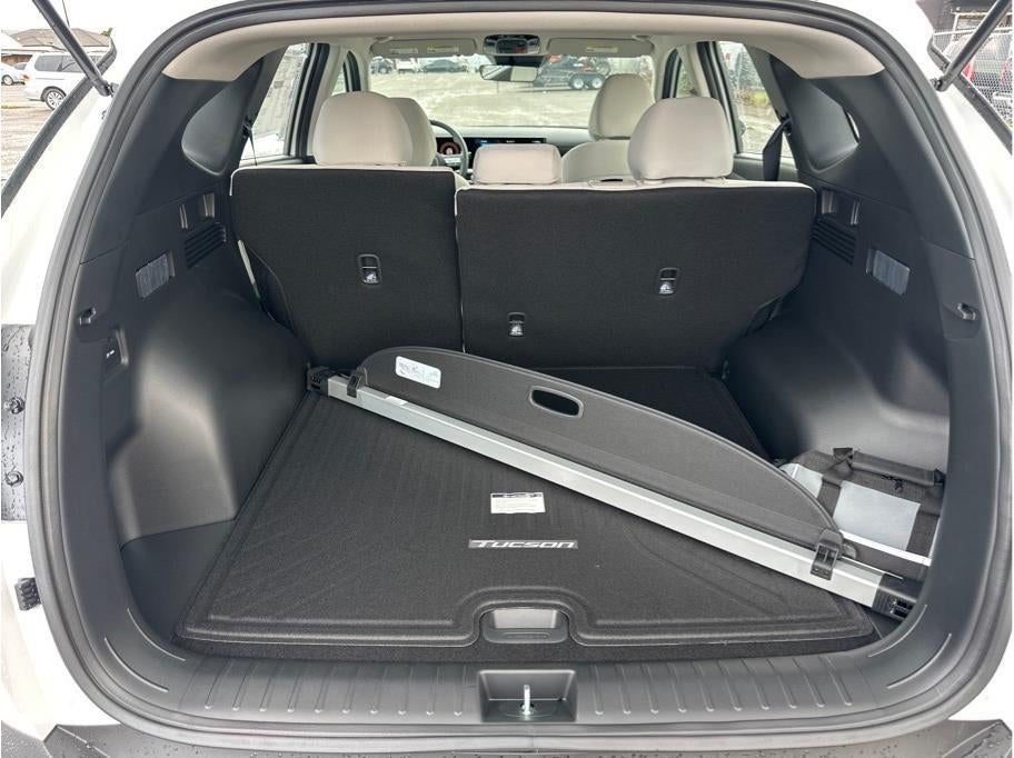 2026 Hyundai TUCSON SE FWD