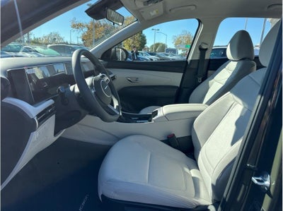 2026 Hyundai TUCSON SE FWD