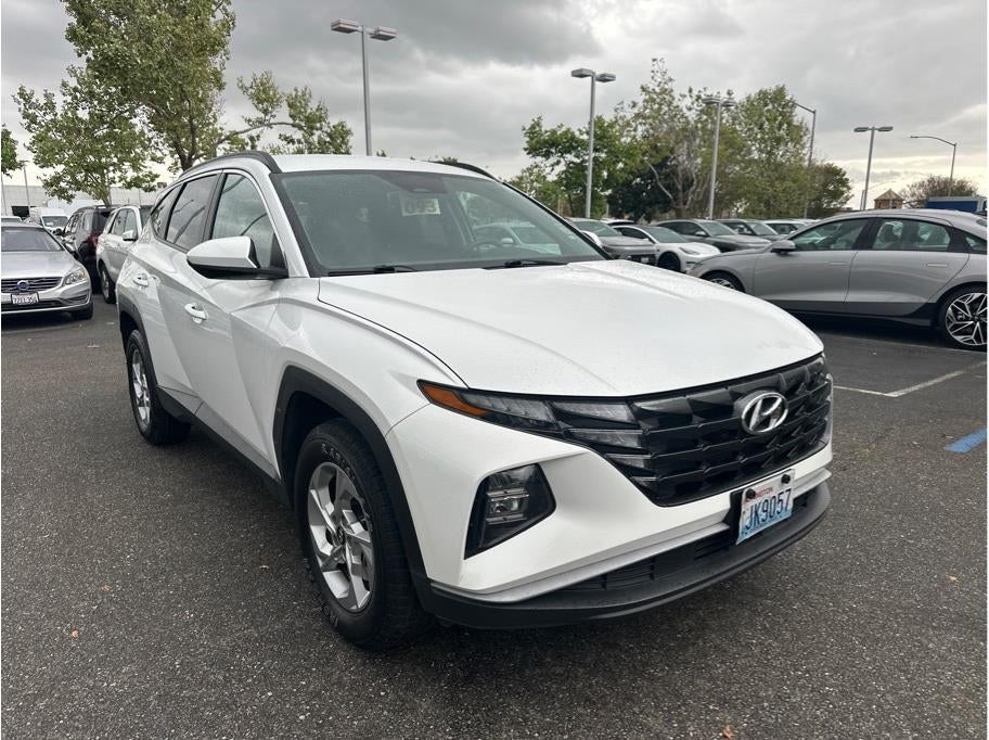 2024 Hyundai TUCSON SEL Sport Utility 4D