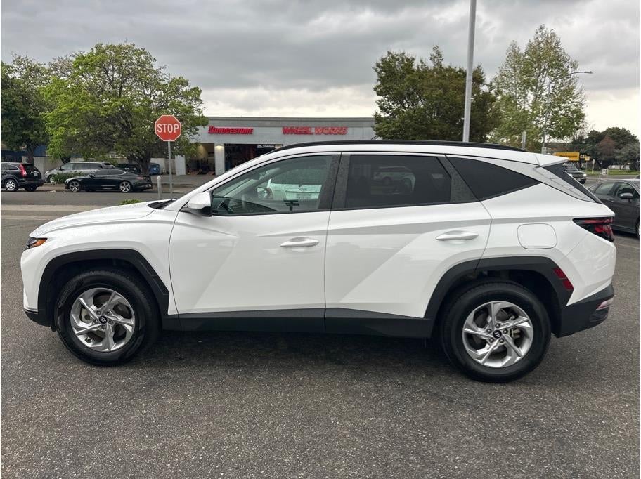 2024 Hyundai TUCSON SEL Sport Utility 4D