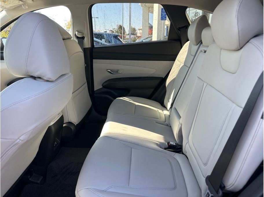 2026 Hyundai TUCSON SEL Premium FWD