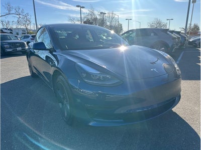 2022 Tesla Model 3 Long Range Sedan 4D
