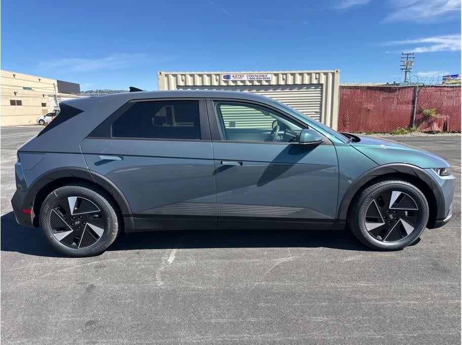 2026 Hyundai IONIQ 5 SE